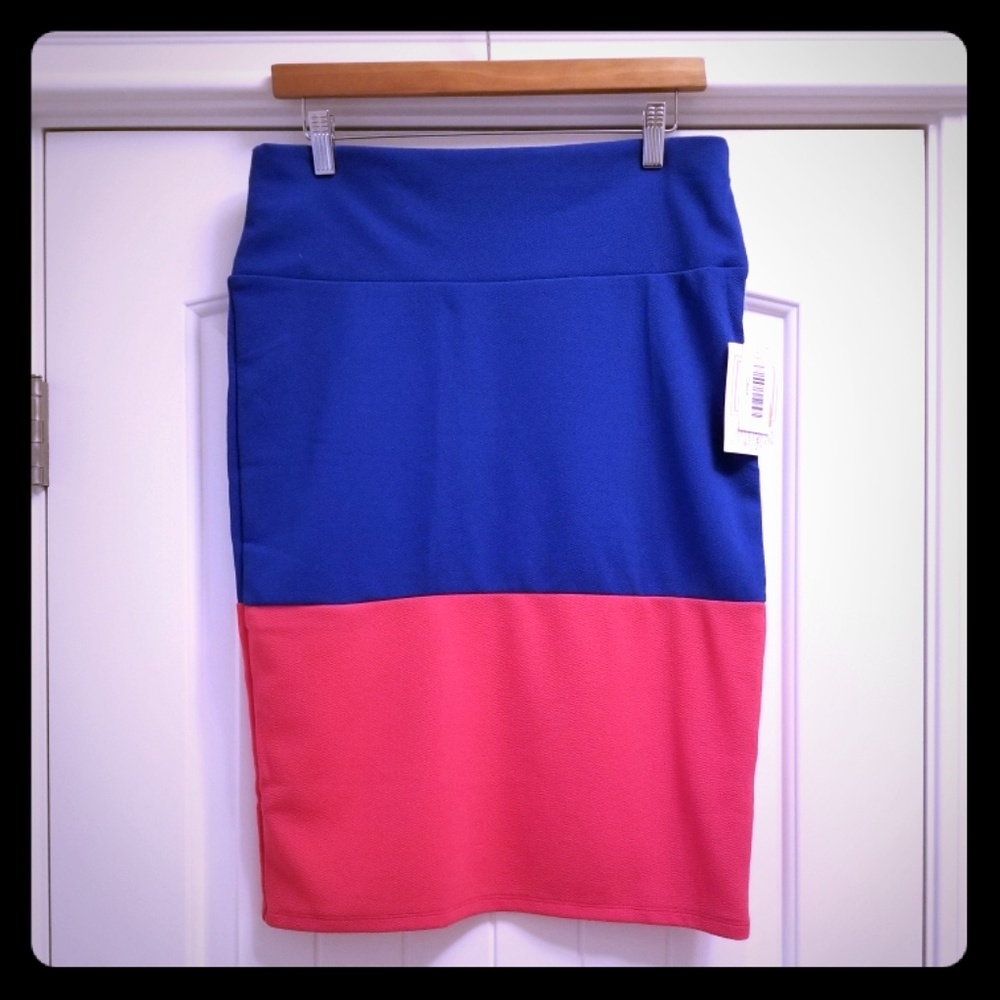 LulaRoe Women's Cassie Skirt BRAND NEW